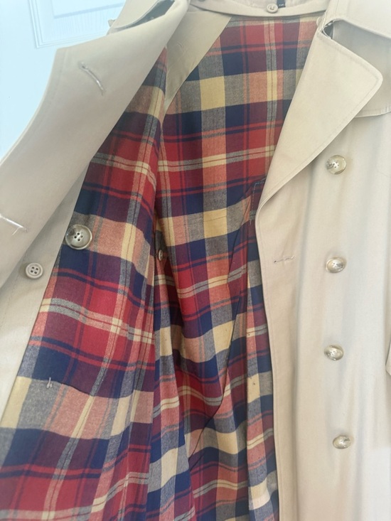 Vintage Classic Women Tan Long Trench Coat - Picture 6 of 6